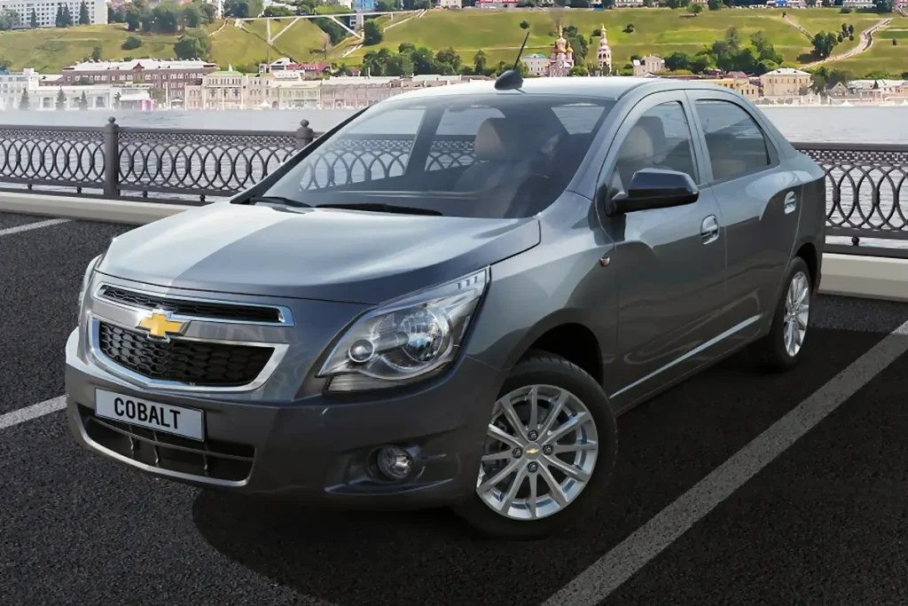 Chevrolet Cobalt: Почему эту машину все ругают, но всё равно покупают?